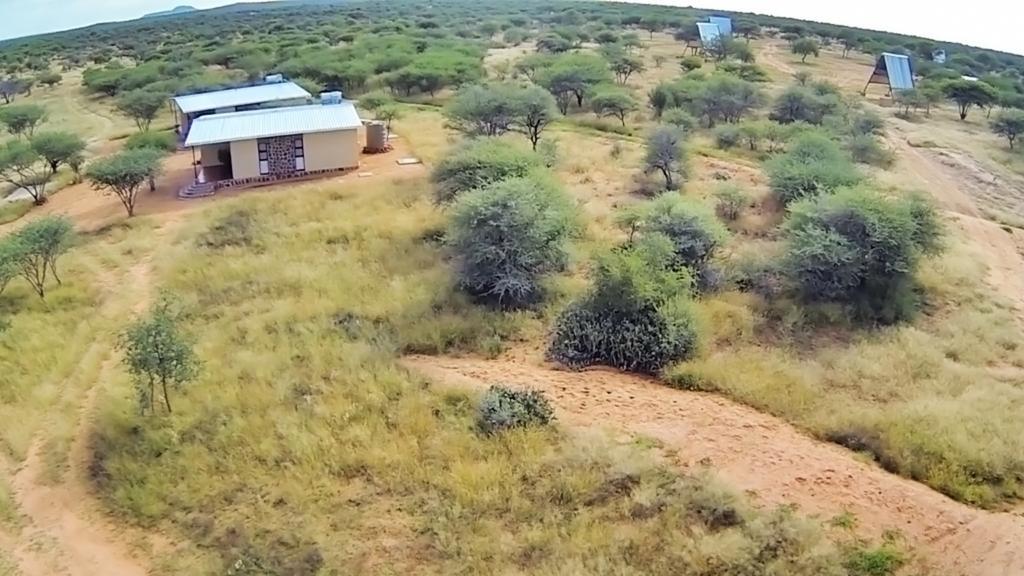 Ovita Wildlife Restcamp Okazize Zimmer foto